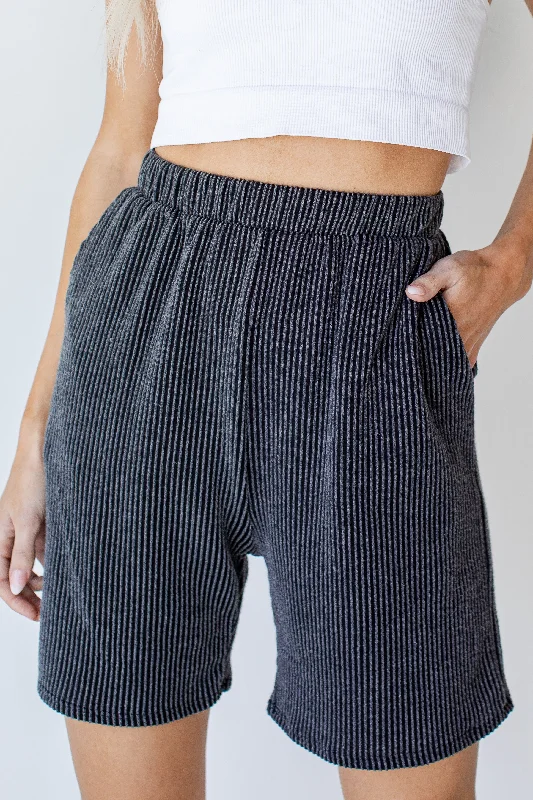 Athletic shorts – Shorts designed for sports or working out, often made from lightweight, moisture-wicking materials.Athletic shorts – Shorts designed for sports or working out, often made from lightweight, moisture-wicking materials.Making Moves Corded Shorts