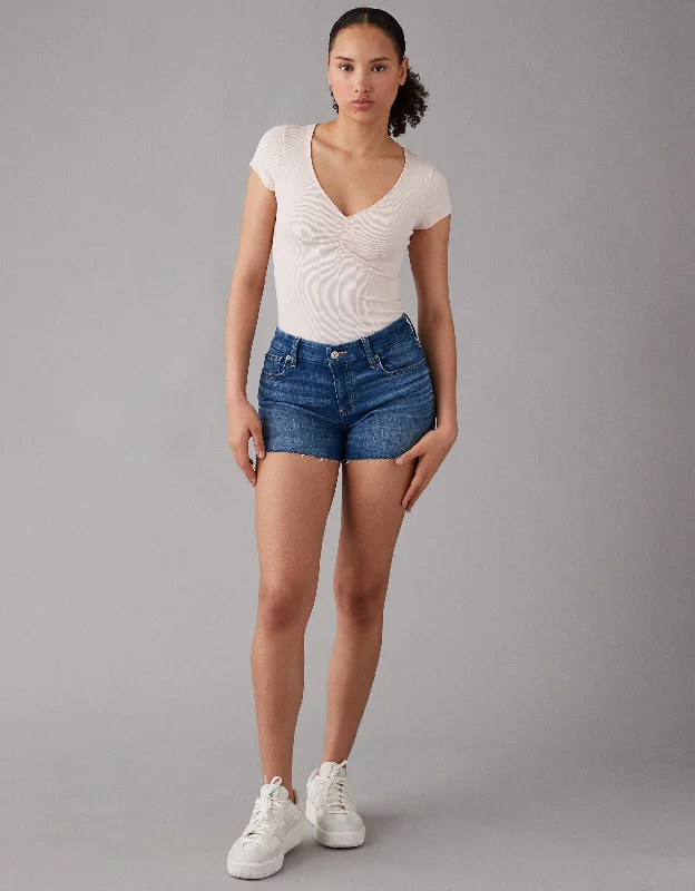 Skort – A hybrid of shorts and a skirt, with a skirt overlay at the front for a feminine touch.Skort – A hybrid of shorts and a skirt, with a skirt overlay at the front for a feminine touch.AE Next Level Curvy Denim Midi Short